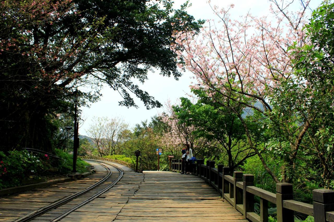 106 Homestay New Taipei City Exteriör bild